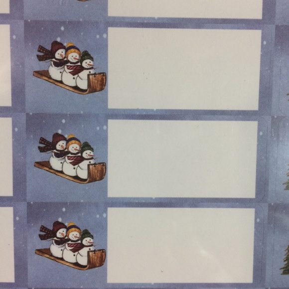 Geographics 150 Holiday Mailing Labels Snow Family - Picture 6 of 7